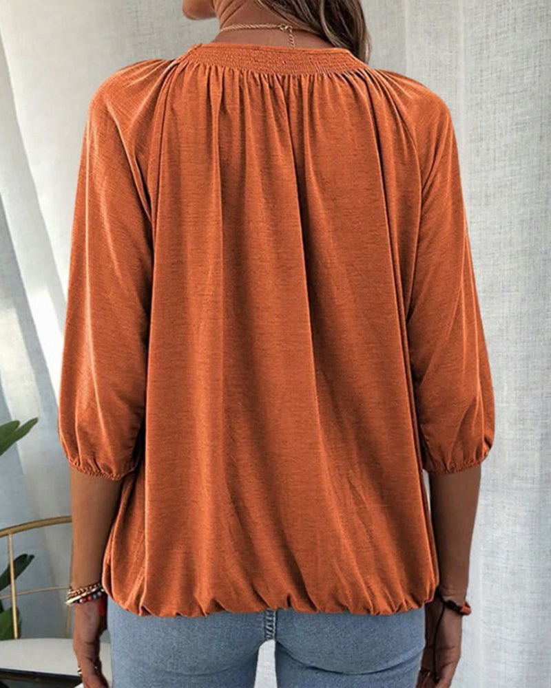 Kira - Elegante y versátil camiseta de cuello redondo para mujer
