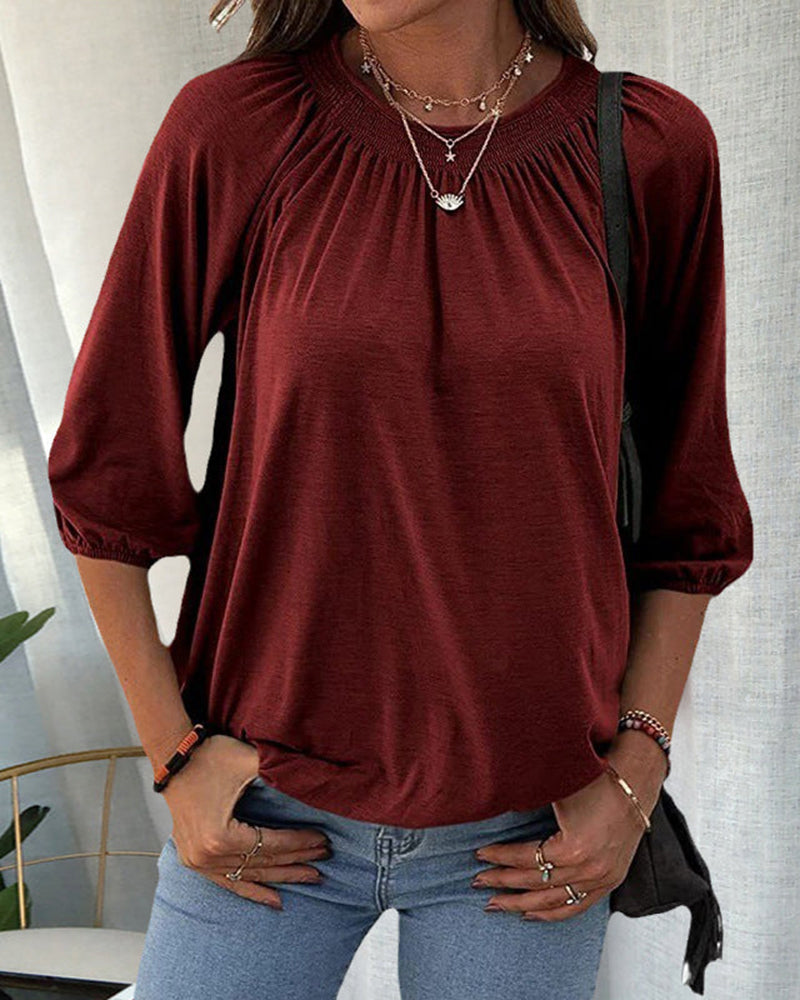 Kira - Elegante y versátil camiseta de cuello redondo para mujer