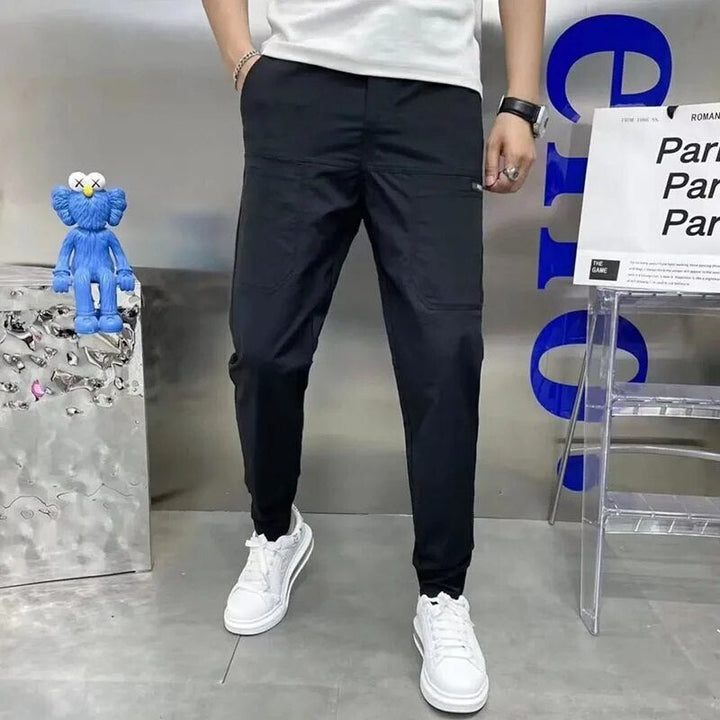 HARRI - Elegantes pantalones de hombre con múltiples y prácticos bolsillos