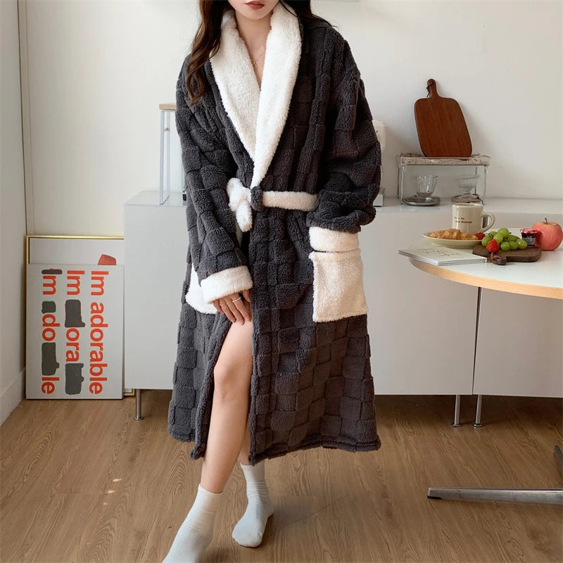 Louisa - elegante y cómodo albornoz de franela para mujer para un look otoñal encantador
