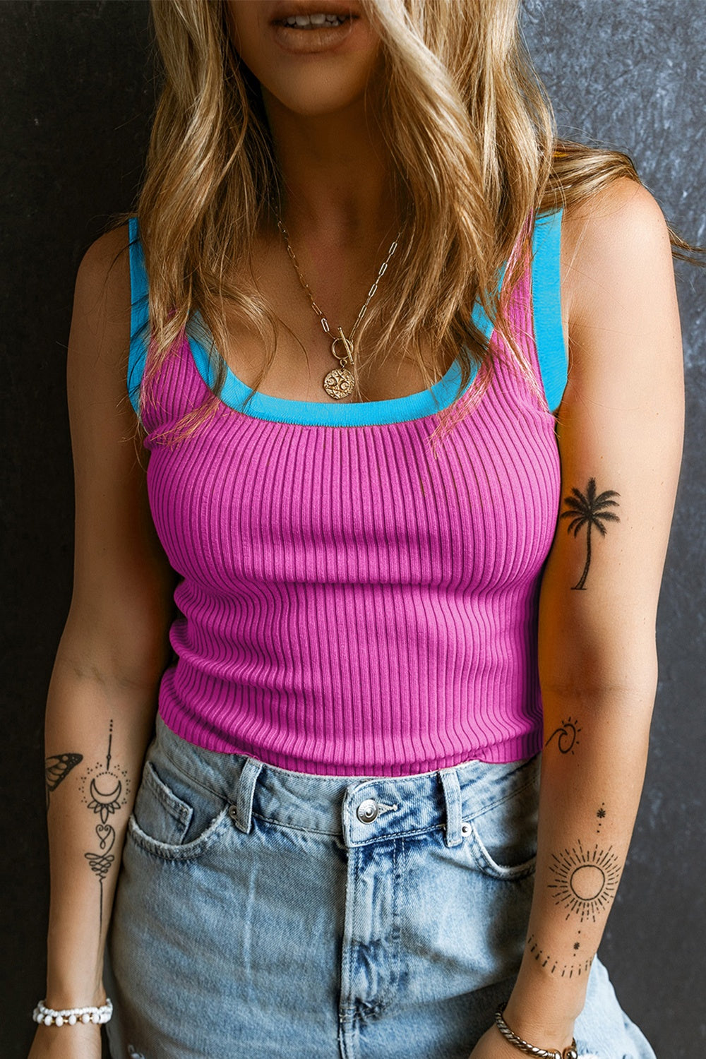 Madel - Elegante camisa de canalé sin mangas para mujer