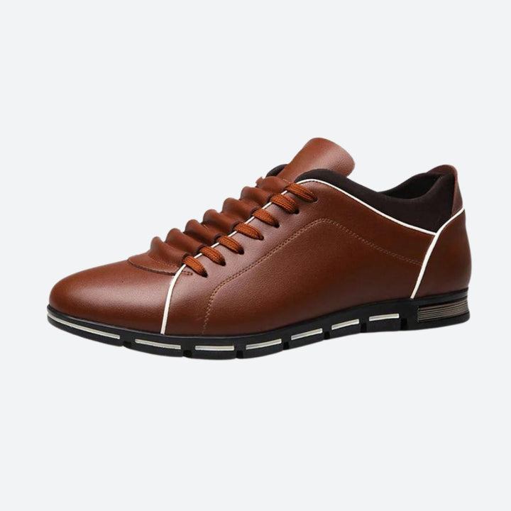 Elegantes zapatillas de piel para hombre - Aser