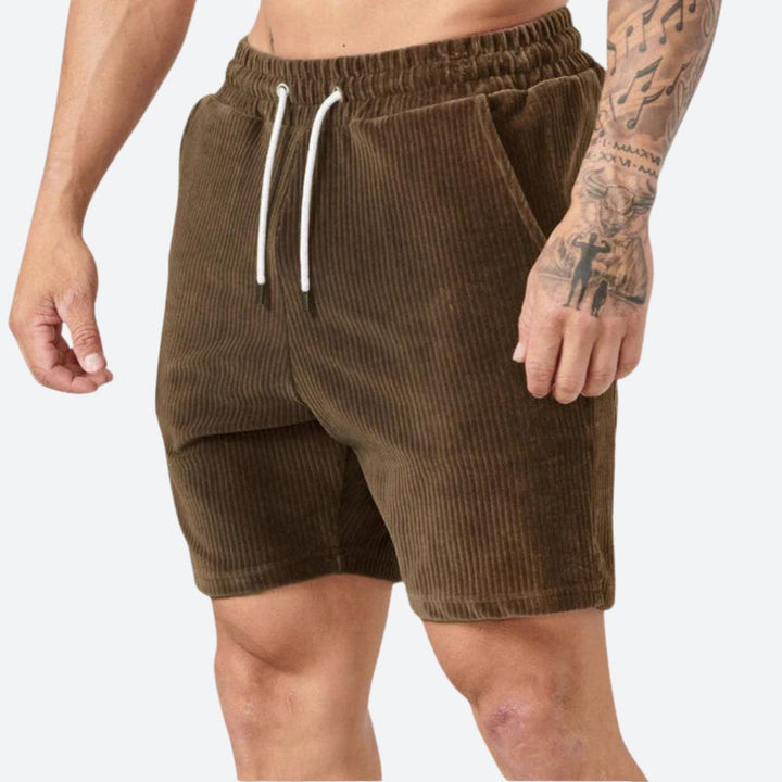 Elegantes pantalones cortos de hombre para un look informal - Aulos