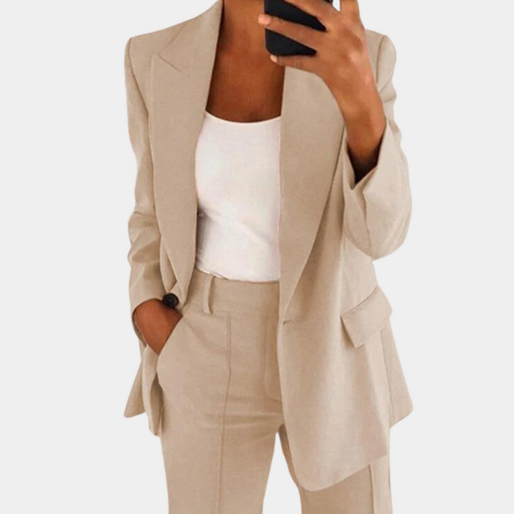 Elegante conjunto de chaqueta de mujer para un look sofisticado