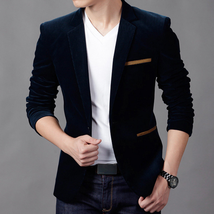 Blazer azul moderno de hombre para un look elegante