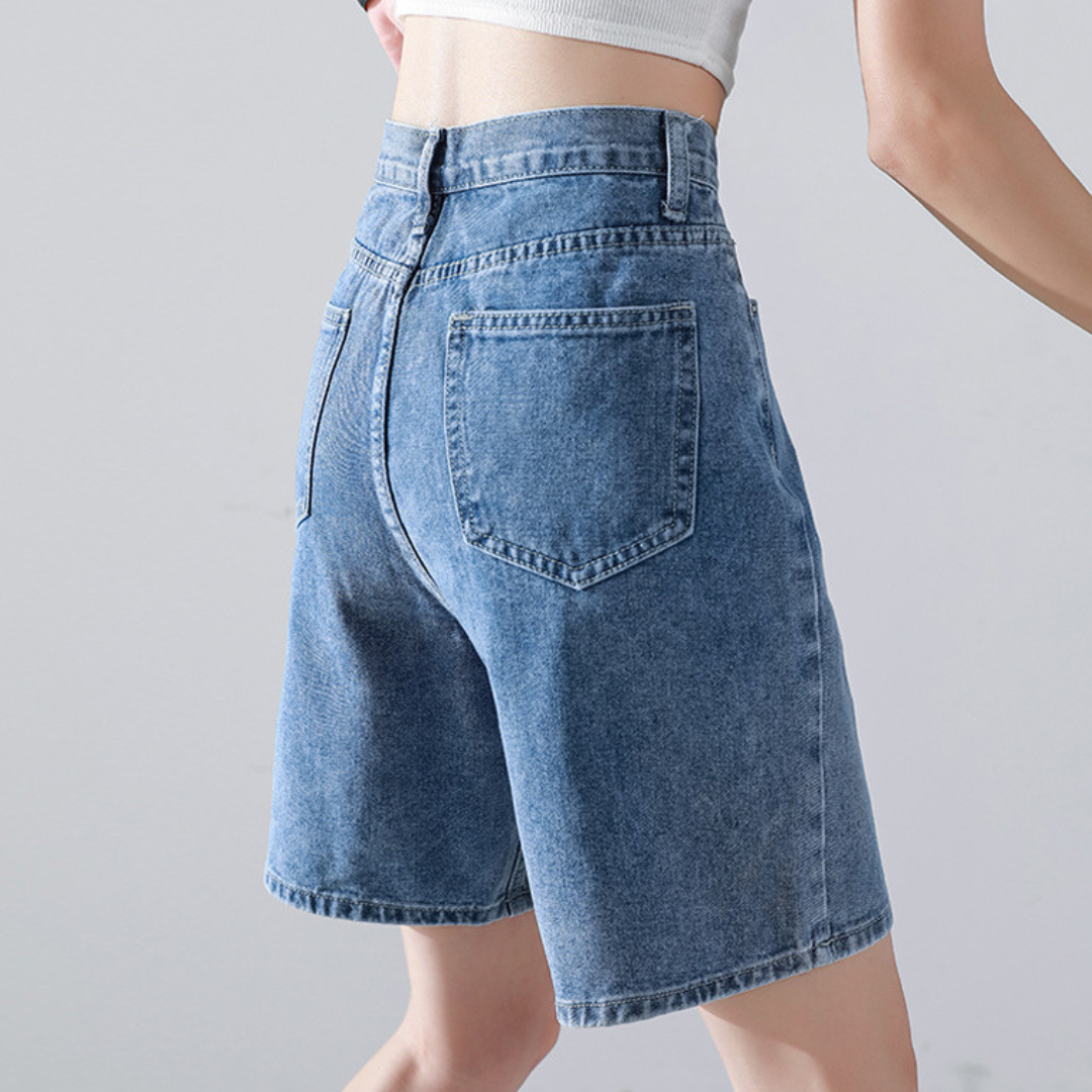 Liesel - Elegantes shorts vaqueros para mujer con un moderno corte recto