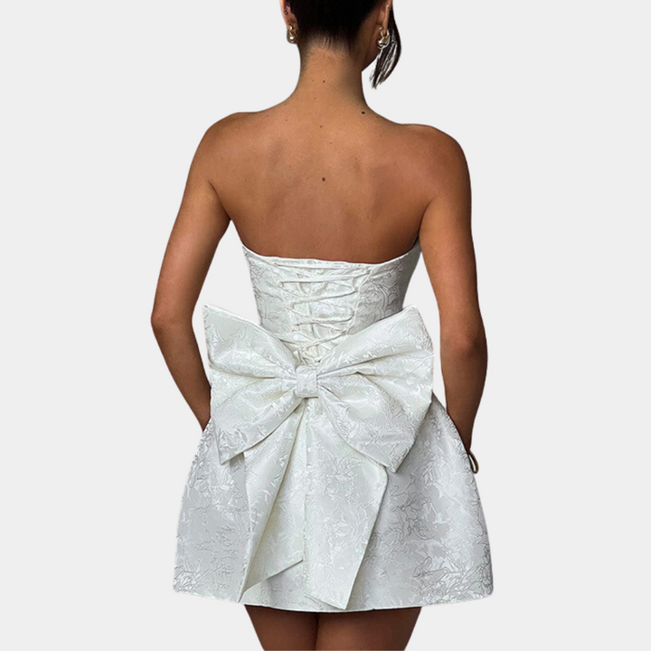 Amelia - Elegante vestido de cóctel sin tirantes para mujer