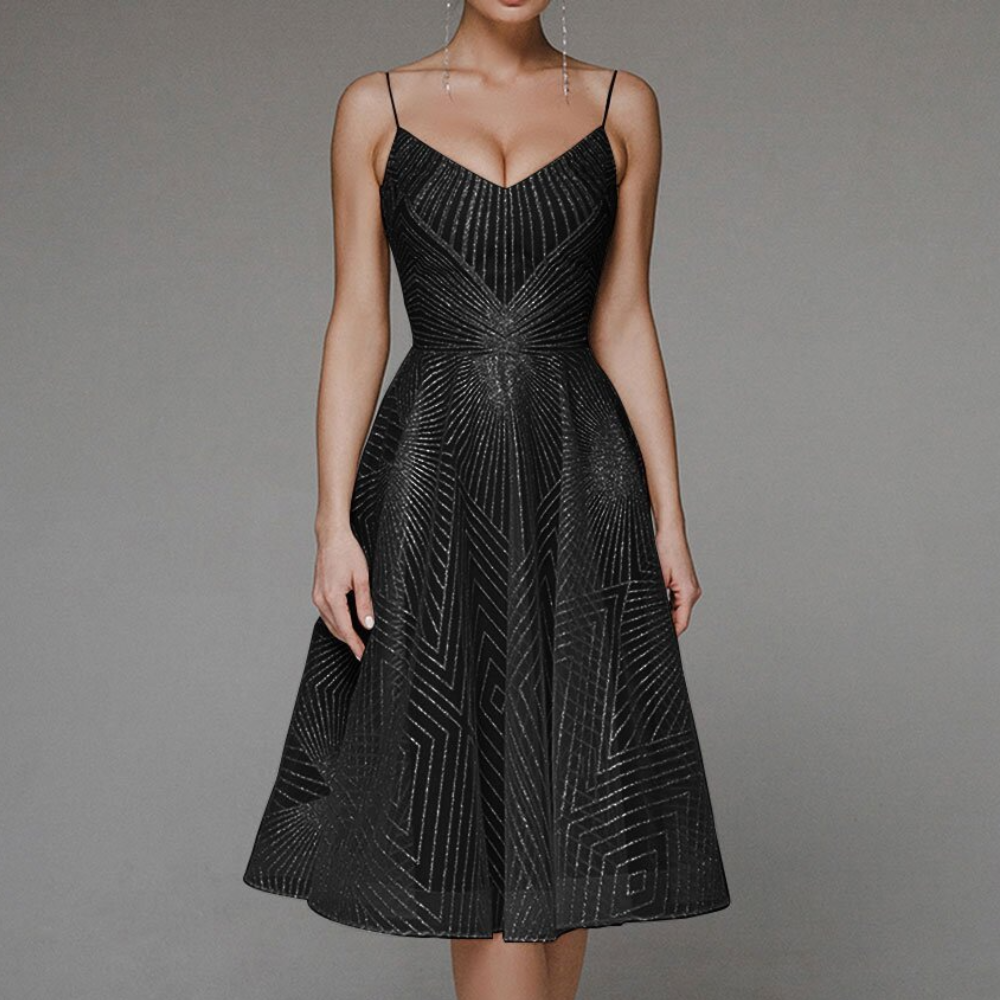 Blanca - Elegante vestido con elegante diseño de espalda abierta