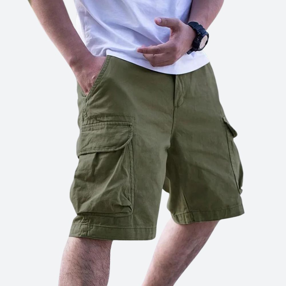 Elegantes pantalones cortos para hombre con prácticos bolsillos - Claude
