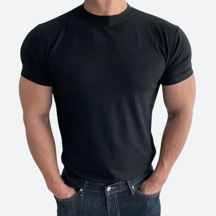 Elegante camiseta Dennis para el hombre moderno