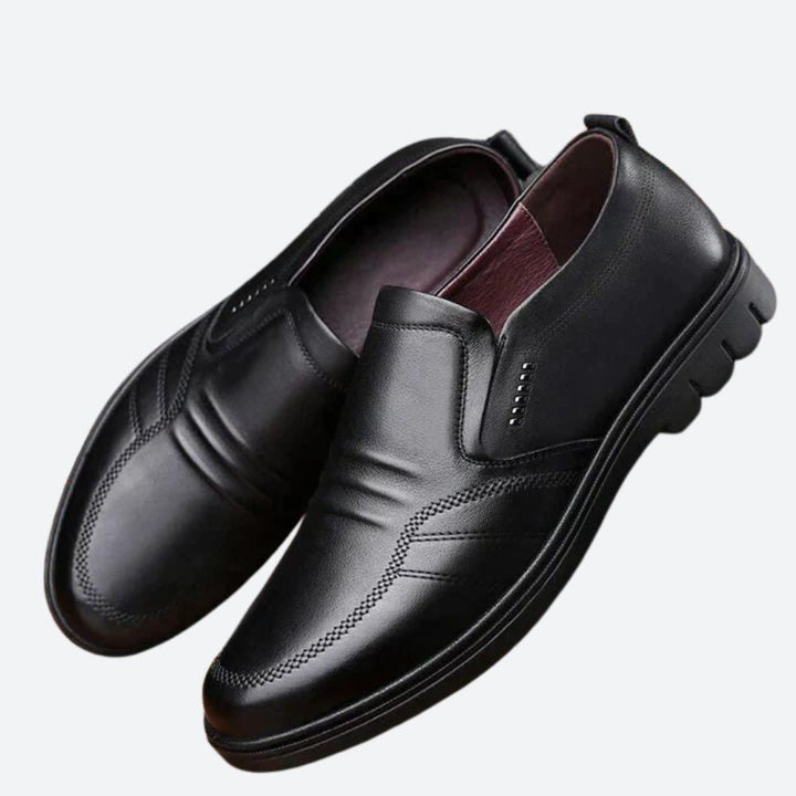 Elegantes y cómodos zapatos slip-on de hombre para ocasiones formales - Freddy