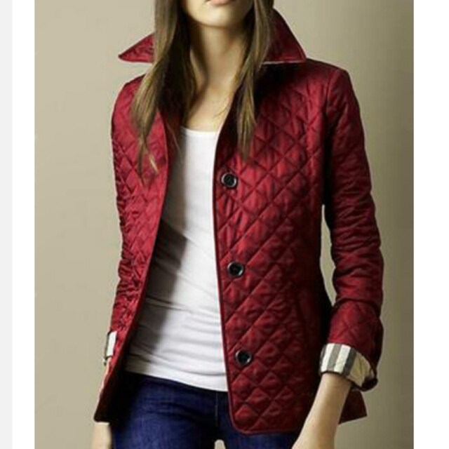 María™ - Chaqueta de Seda Refinada