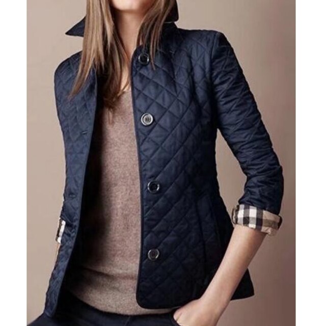 María™ - Chaqueta de Seda Refinada