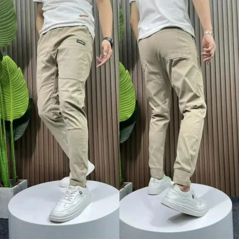 HARRI - Elegantes pantalones de hombre con múltiples y prácticos bolsillos