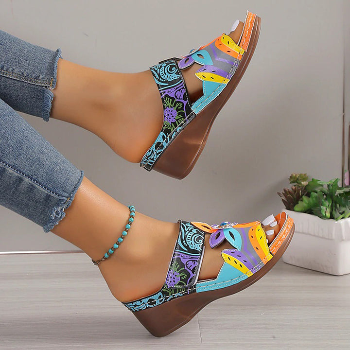 KAMARI - Sandalias alegres y coloridas para el verano