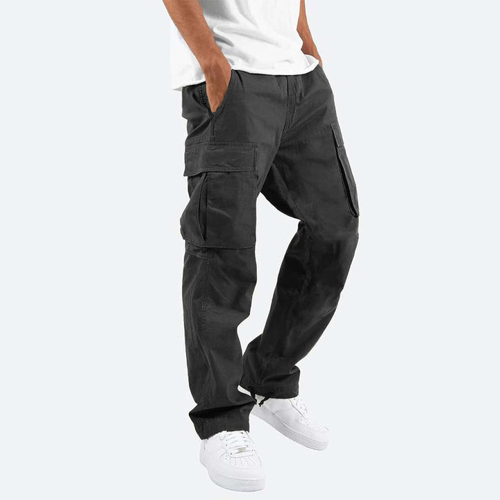 Elegantes pantalones cargo RYKER para el hombre moderno