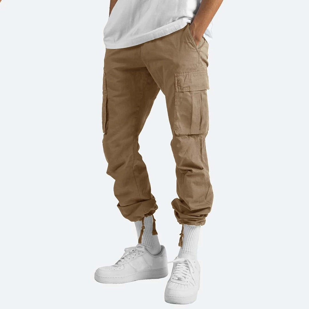 Elegantes pantalones cargo RYKER para el hombre moderno