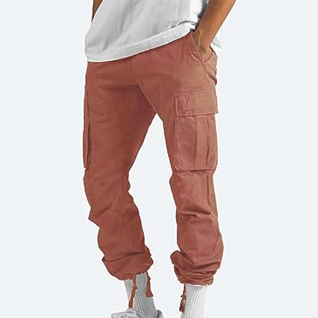 Elegantes pantalones cargo RYKER para el hombre moderno