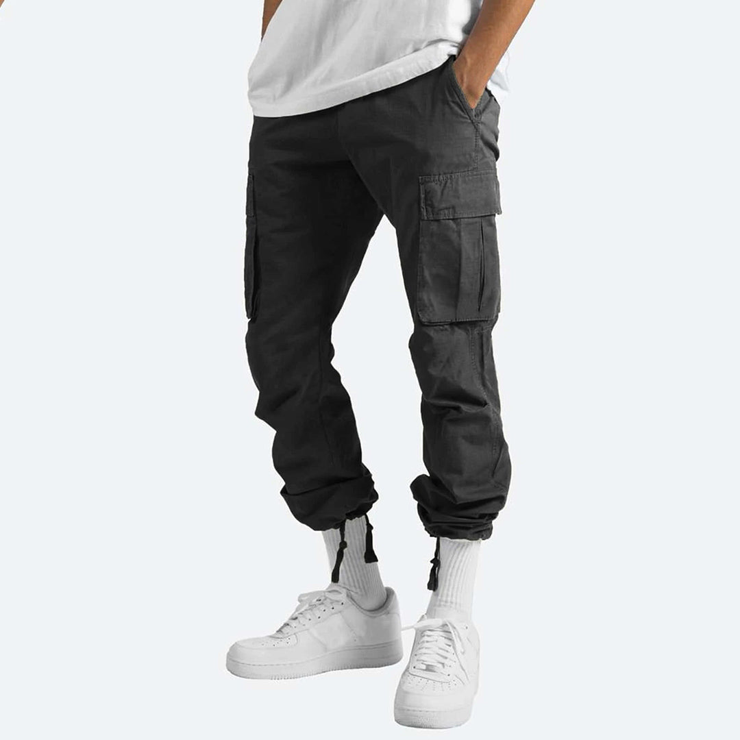 Elegantes pantalones cargo RYKER para el hombre moderno