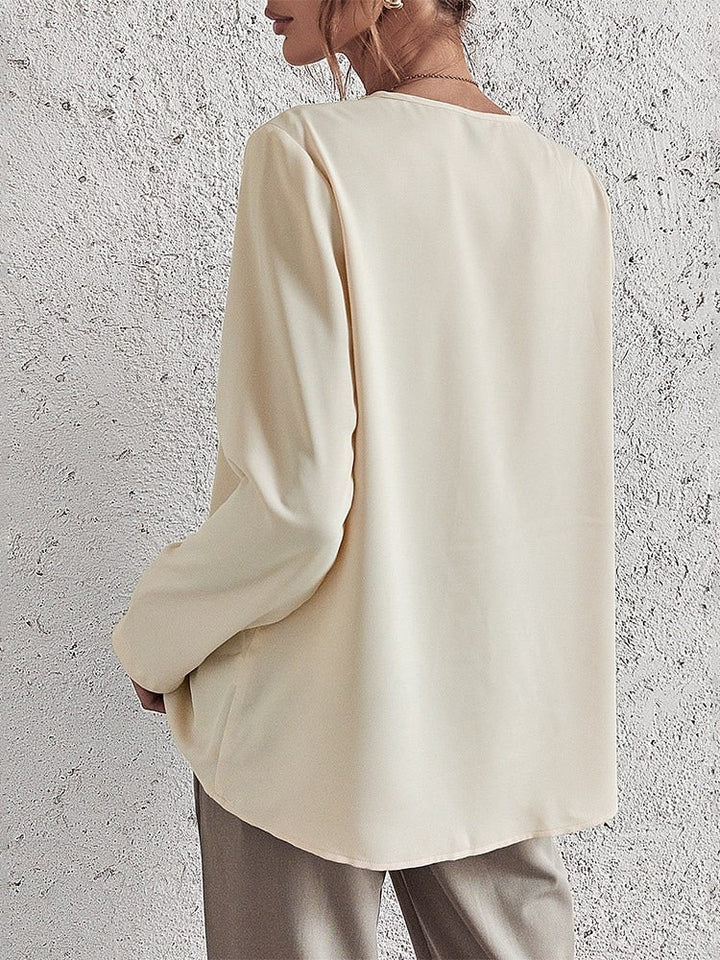 Missy - Elegante y cómoda blusa crema con cuello en V para mujer
