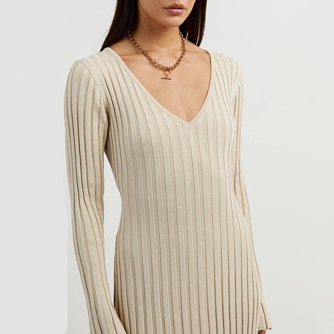 ABIGAIL - Elegante maxivestido de punto para un look deslumbrante