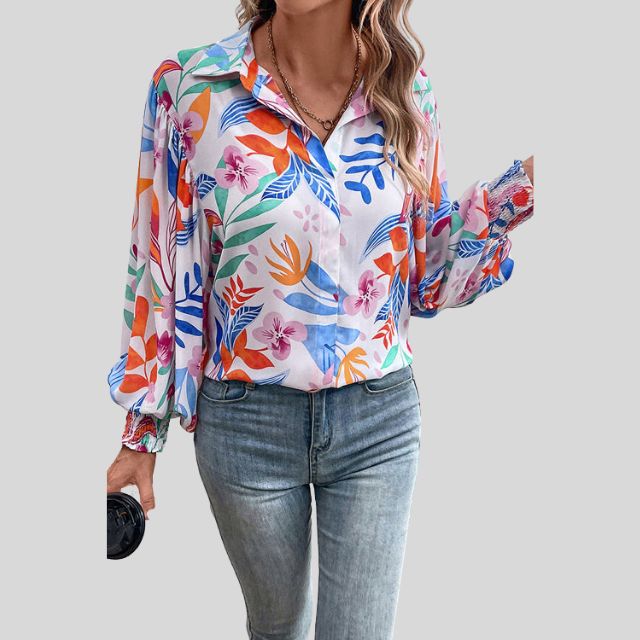 Aila - Elegante blusa de mujer con estampado floral floreciente