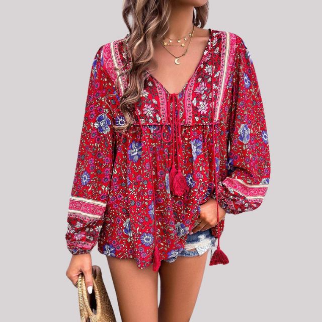 Elegante blusa Kara Bohème con encantador estampado paisley para mujer