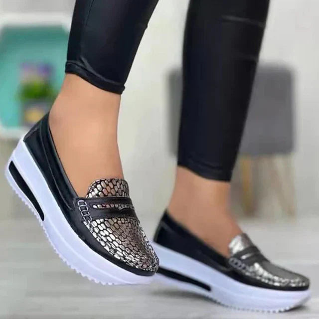 Elegantes zapatillas vulcanizadas para mujer - Alexandra