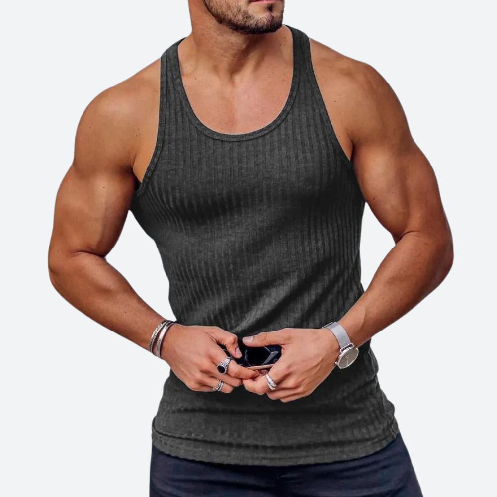 Elegante camiseta de tirantes de verano para aventuras deportivas - Wout