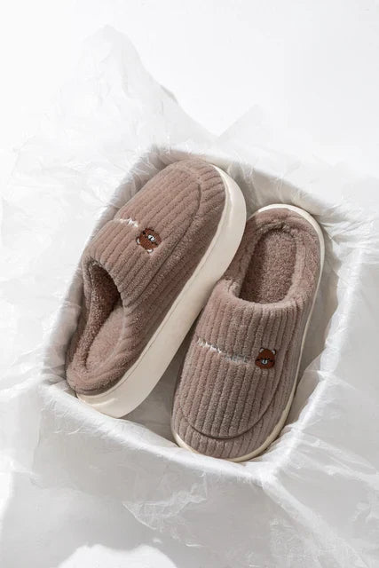Trisha - Pantuflas de lujo para mujer con excelentes suelas blandas para el máximo confort