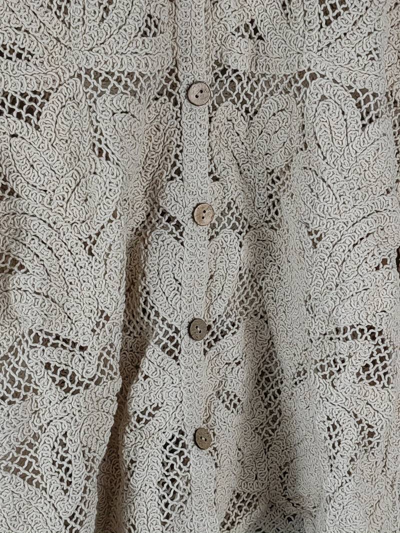 Diana - Elegante camisa de manga larga para mujer en color albaricoque