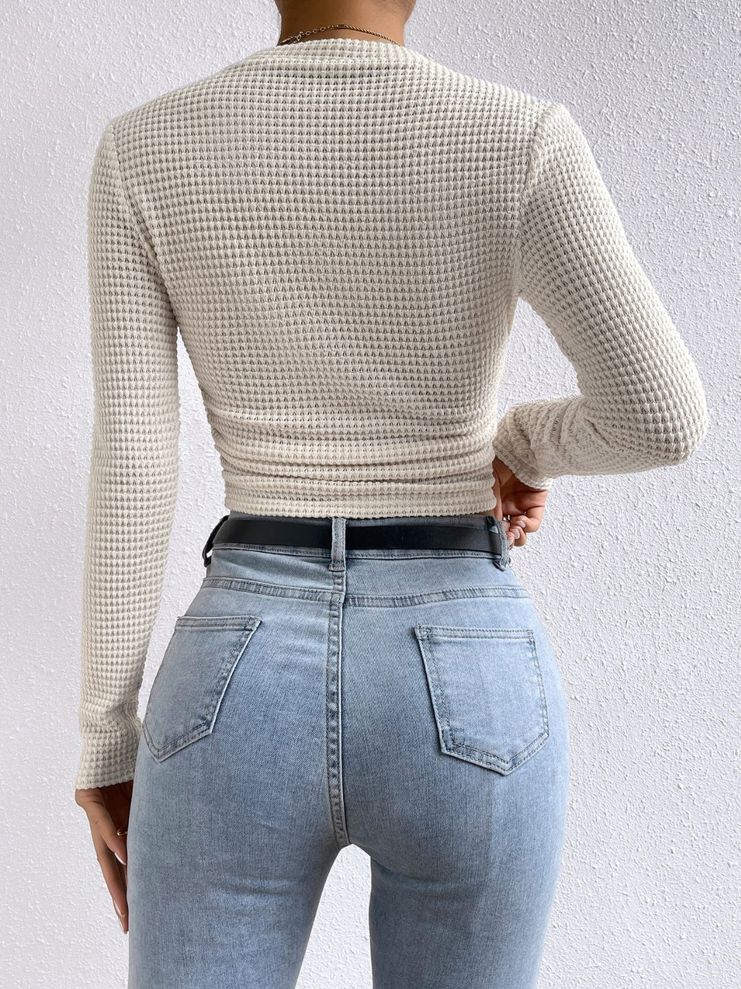 Monica - Camiseta de moda casual de otoño con cuello redondo y mangas largas para mujer