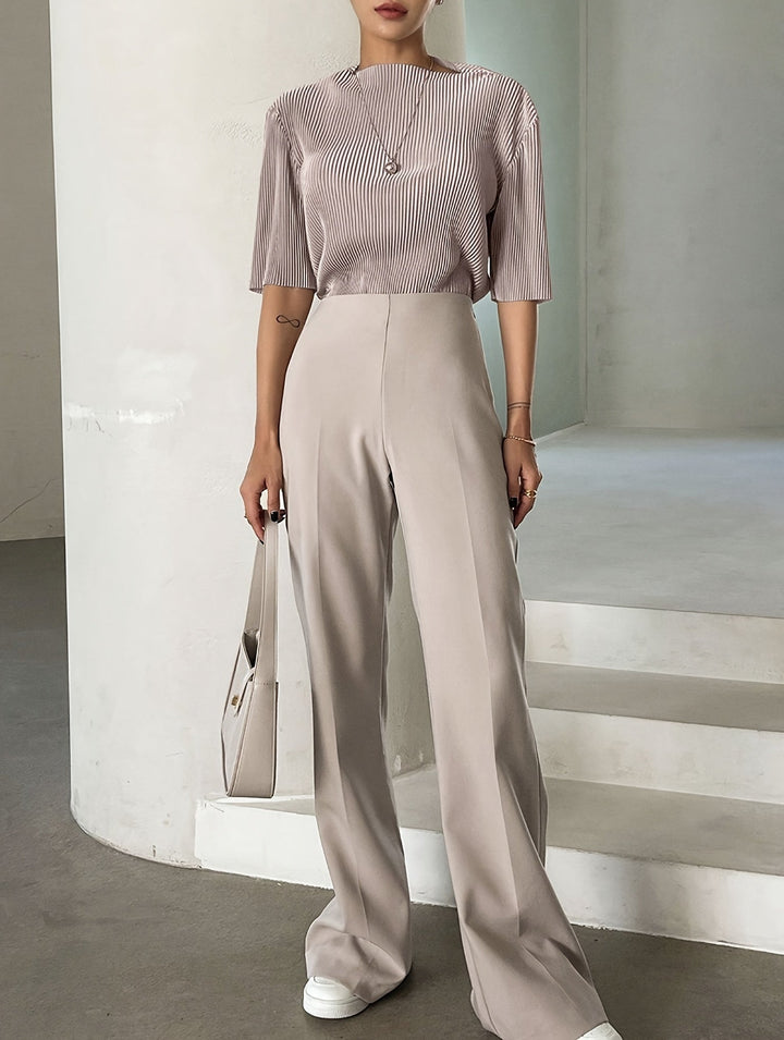 Marie - Elegante blusa blanca plisada para mujer