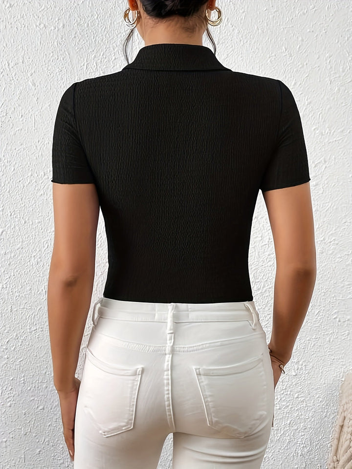 Maya - Elegante blusa negra con bonitos botones en forma de corazón para mujer