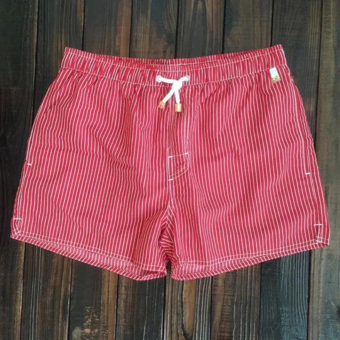 Elegantes bañadores clásicos para un perfecto día de verano - Geurt