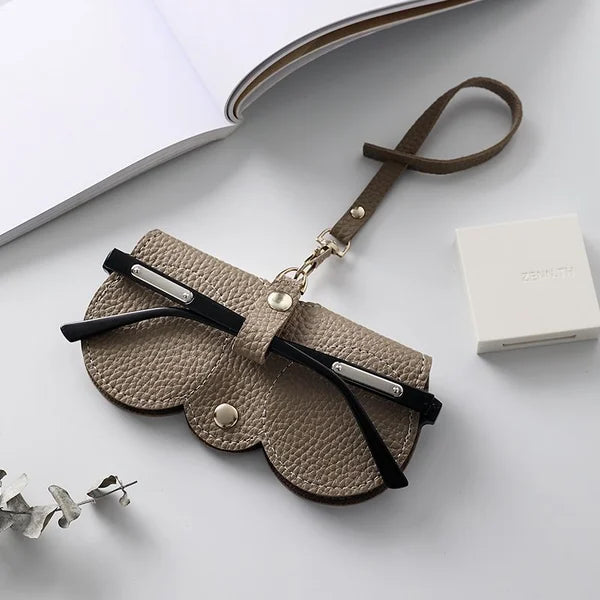 Sam - Elegante funda de gafas de piel con práctico cierre de botón a presión para el verano
