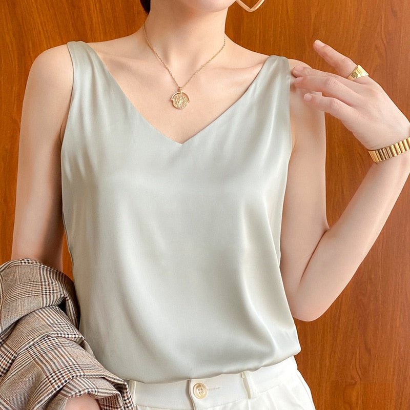 Sofisticada camiseta de tirantes de seda para mujer - ¡Elegancia en la cima!