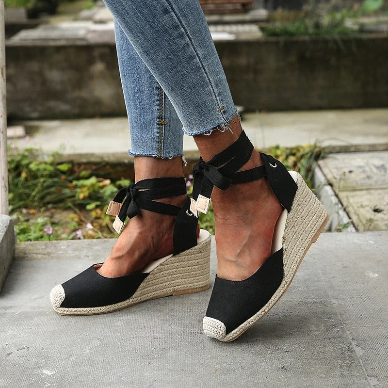 Cynthia - Sandalias de verano elegantes y lujosas para la mujer a la moda